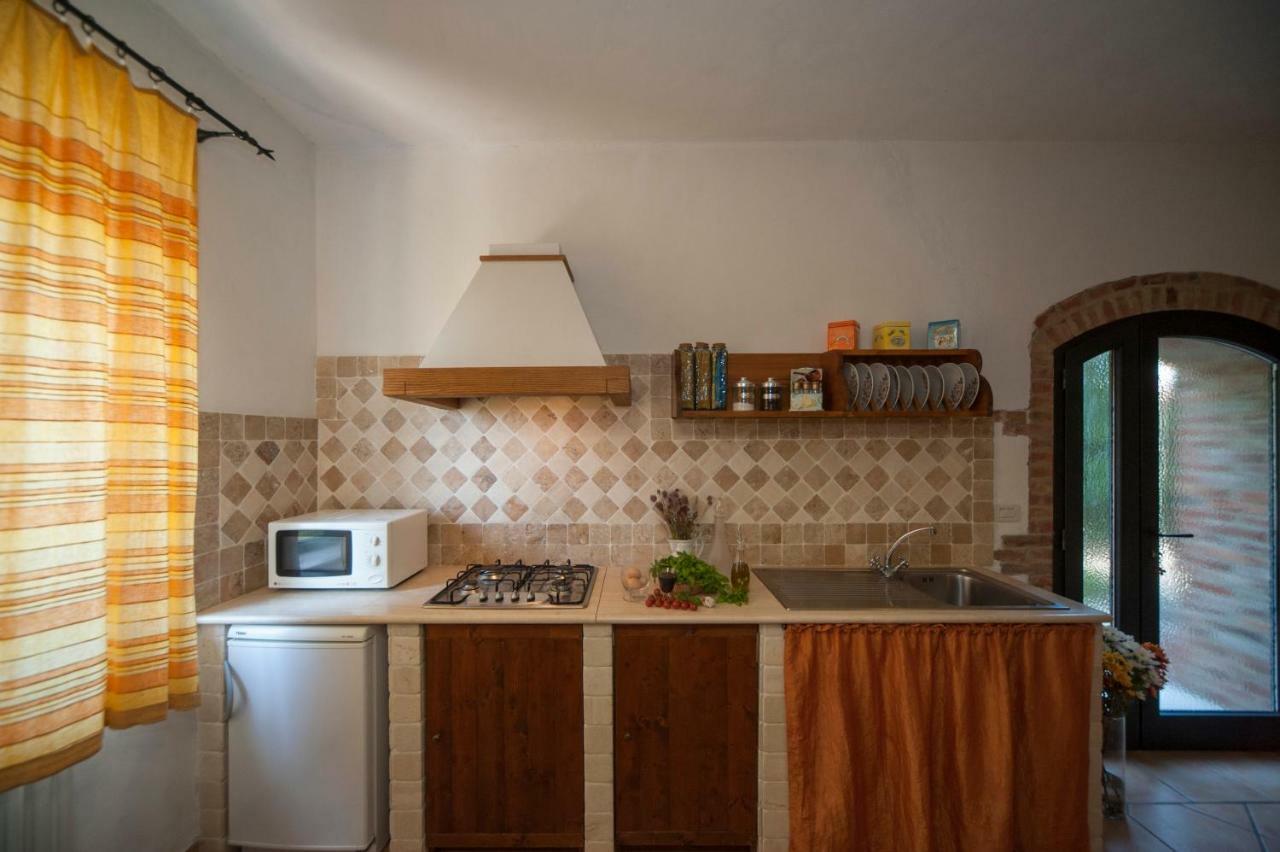 Agriturismo Podernuovo Asciano Eksteriør billede